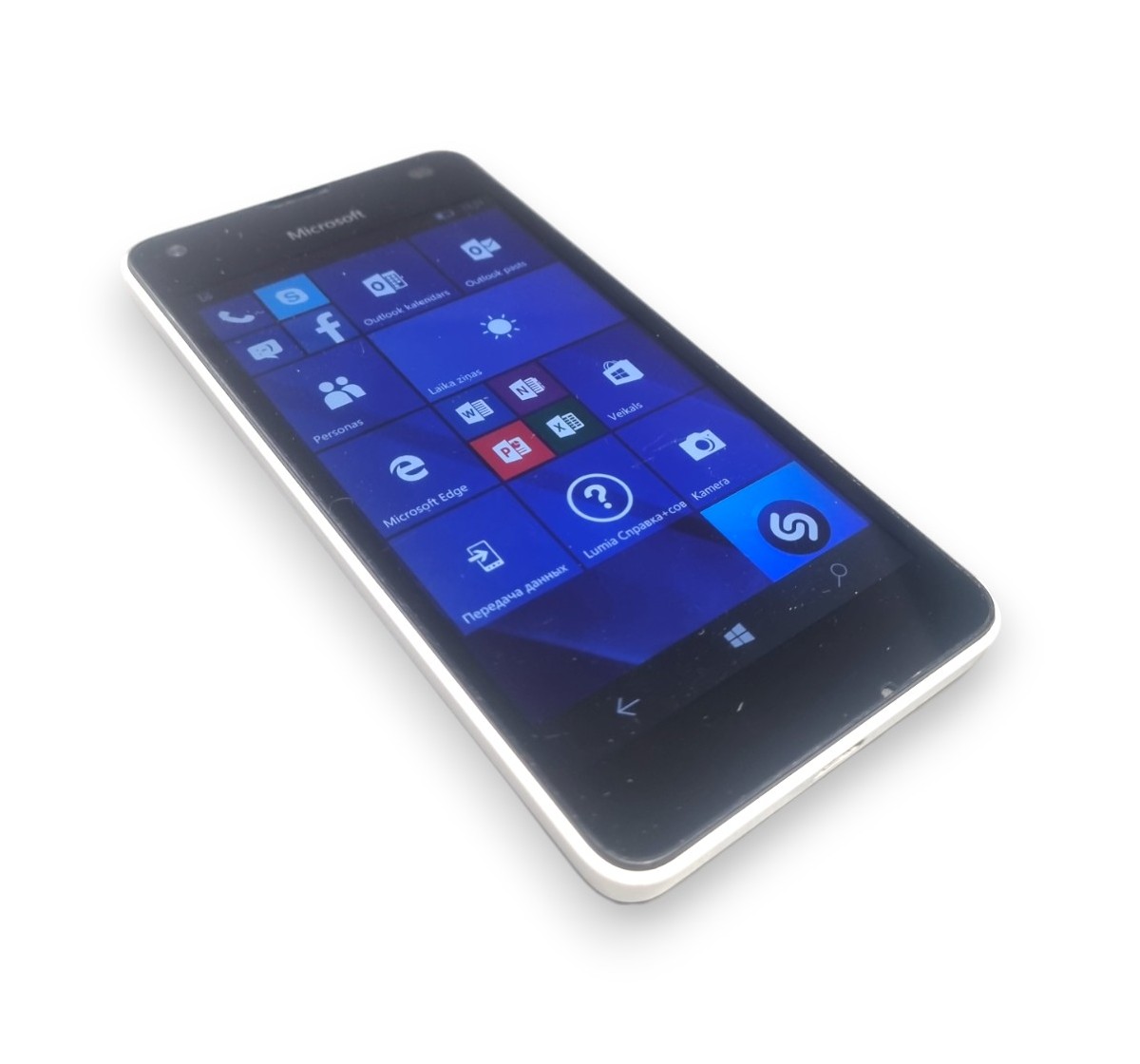 Microsoft Lumia 550 8GB – Banknote